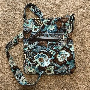 Authentic Vera Bradley crossbody bag